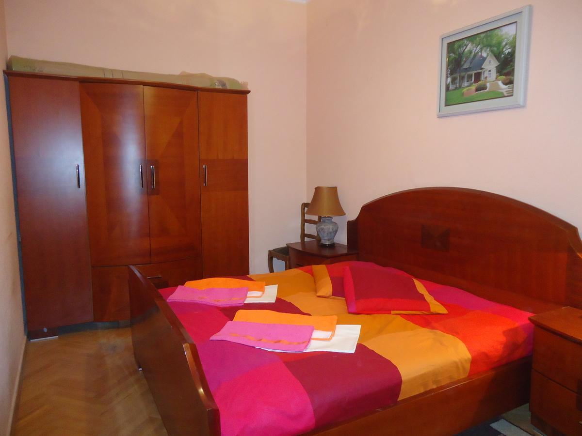 Albatros Bed and Breakfast Tbilisi Exteriör bild