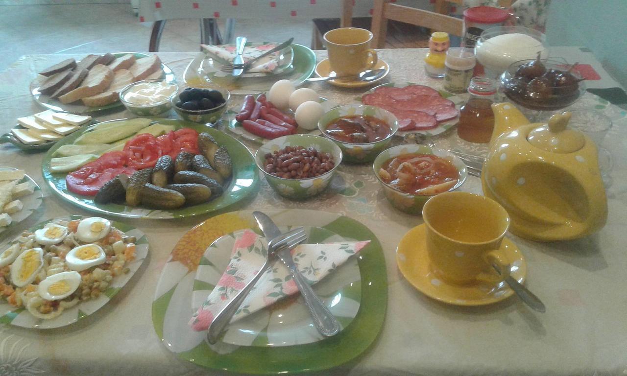 Albatros Bed and Breakfast Tbilisi Exteriör bild